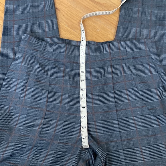 Jones New York Pull On Pants - Picture 6 of 7